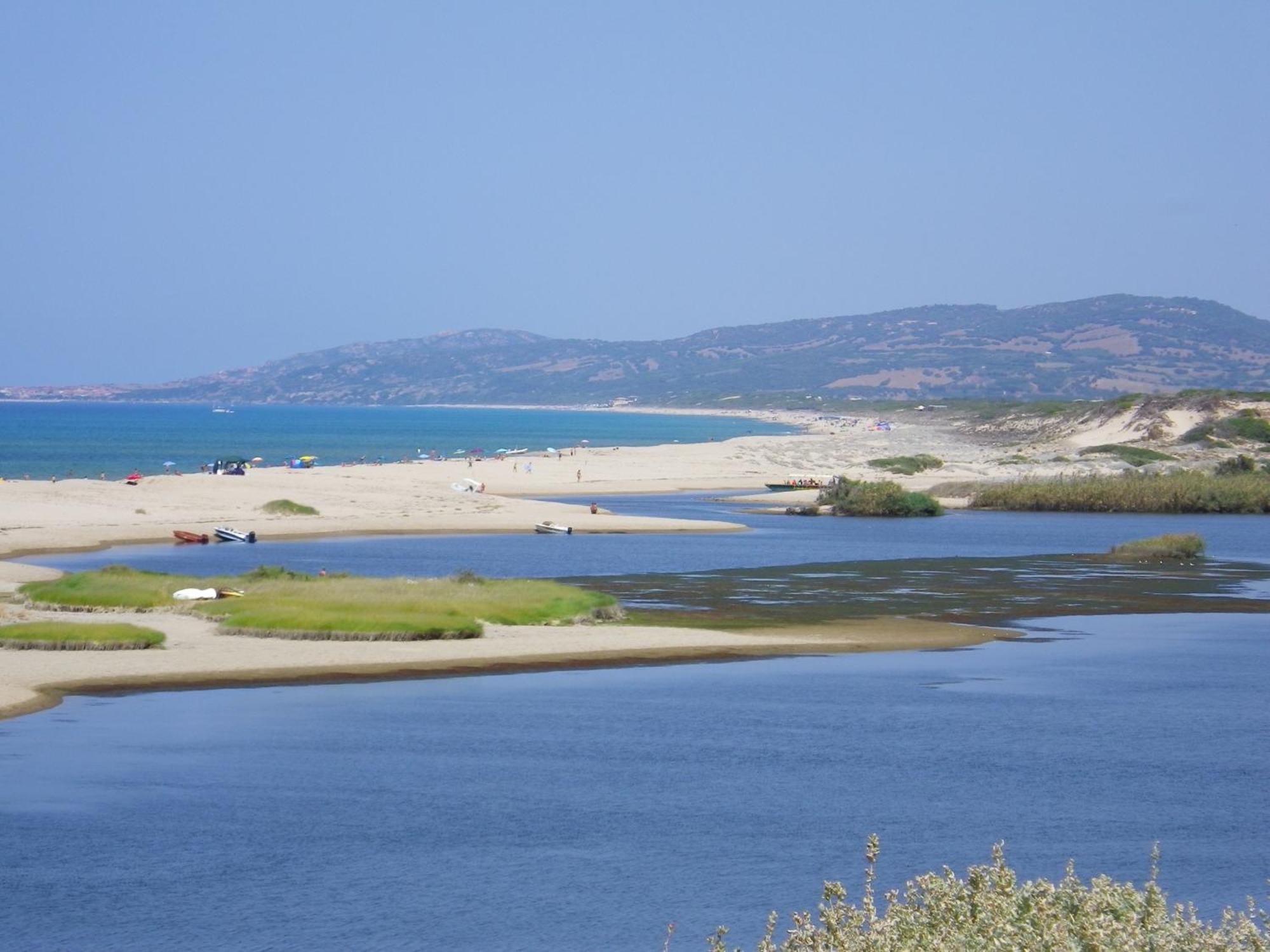 Appartamenti Abbaidda 2 Valledoria Kültér fotó